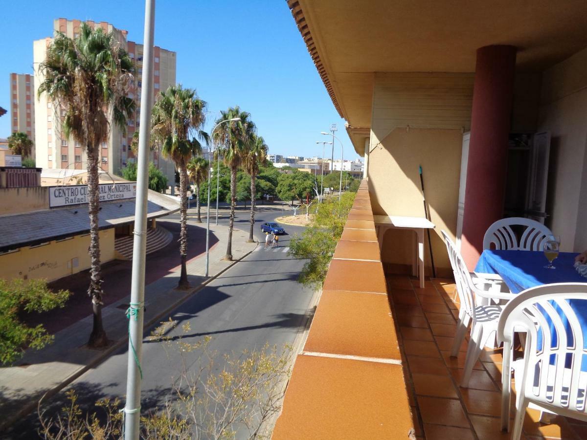 Apartamento Calle Fundadores イスラ・クリスティナ エクステリア 写真